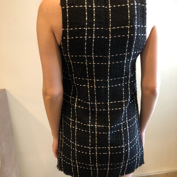 Women dress - Picture 2 of 6